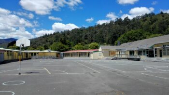Wainuiomata Primary School - 2016 - © wainuiomata.net