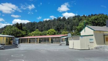 Wainuiomata Primary School - 2016 - © wainuiomata.net
