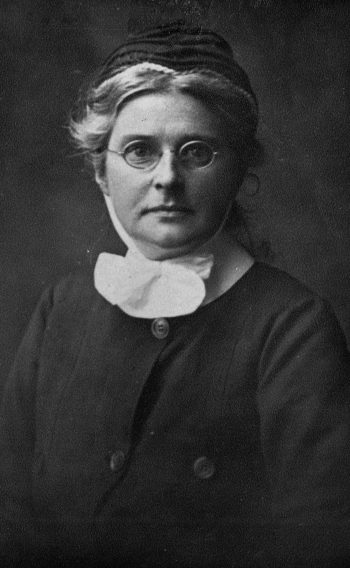 Isabel Agnes Worthington (nee Sinclair) - ex Maxine Worthington - WHMS: P1698