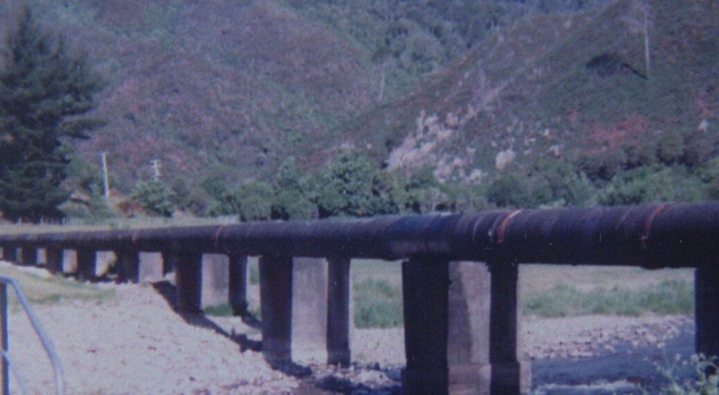 30 inch pipe - c1980s - (C) Jeremy Foster