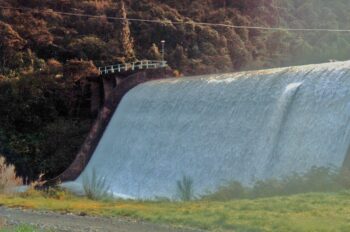 Morton Dam spillway - Waterworks Tour - Aug 1983 - WHMS: L3164