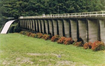 Morton Dam - Circa 1980 - Photographer: Carl Smith