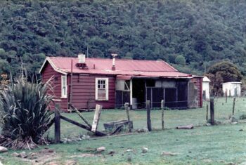 Scout Hut in Reservoir Valley - Wainuiomata Historical Museum Society