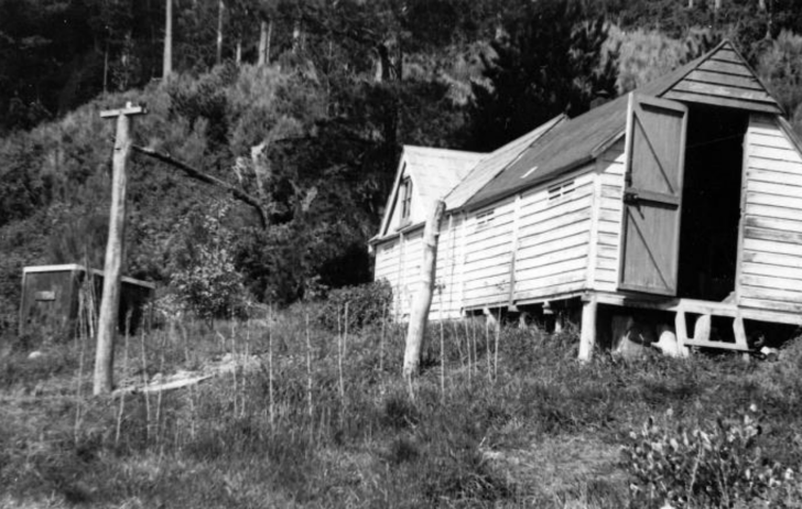 Army Hut at 36 Hine Road in the 1950s