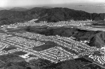 Norfolk Street near centre - bottom & Pencarrow School (foreground) Wainuiomata - July 1970 - WHMS: AV236, Evening Post photo