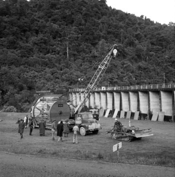 Micro strainer, Morton Dam - 4 September 1967 - Wellington City Council Archives, 00158-2931-f (sheet 6932b)