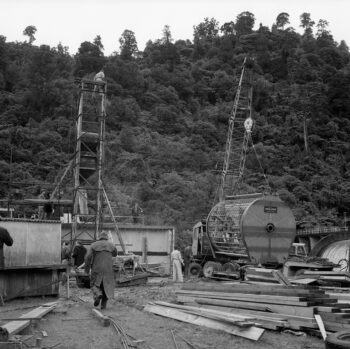 Micro strainer, Morton Dam - 4 September 1967 - Wellington City Council Archives, 00158-2931-c (sheet 6931a) - CC-BY