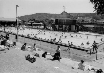 Baths complex, Moohan St, WOA - 19 Jan 1986 - WHMS: L3405