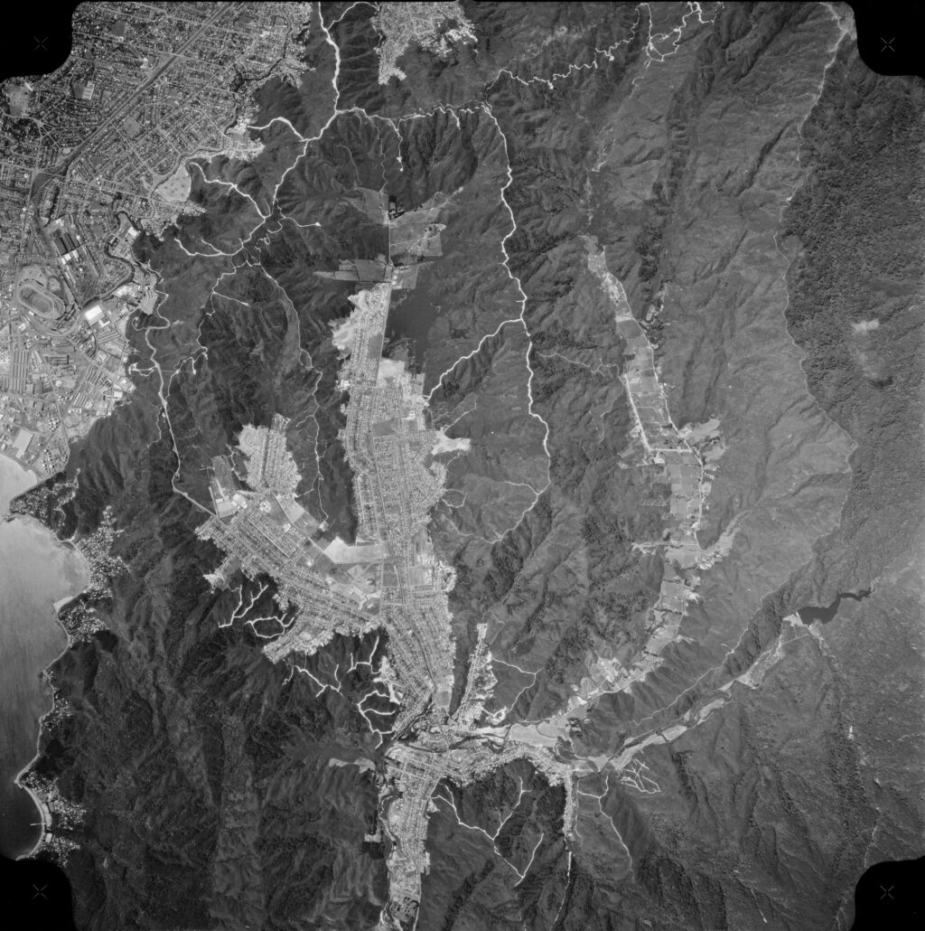 Aerial image of Wainuiomata in the year 1974 | WAINUIOMATA .NET