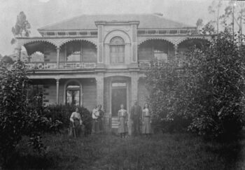 House Northbrook and Wood family, Wainuiomata - 1904. Burdan, Claude Oswald, 1896-1972 :Photographs chiefly of Wainuiomata. Ref: 1/2-060611-F. Alexander Turnbull Library, Wellington, New Zealand. /records/22656151