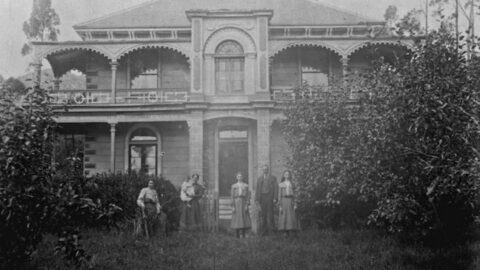 House Northbrook and Wood family, Wainuiomata - 1904. Burdan, Claude Oswald, 1896-1972 :Photographs chiefly of Wainuiomata. Ref: 1/2-060611-F. Alexander Turnbull Library, Wellington, New Zealand. /records/22656151