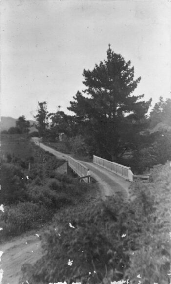 Wainuiomata School Bridge circa 1916, Lower Hutt, Wellington. Burdan, Claude Oswald, 1896-1972 :Photographs chiefly of Wainuiomata. Ref: 1/2-060602-F. Alexander Turnbull Library, Wellington, New Zealand. /records/22738393