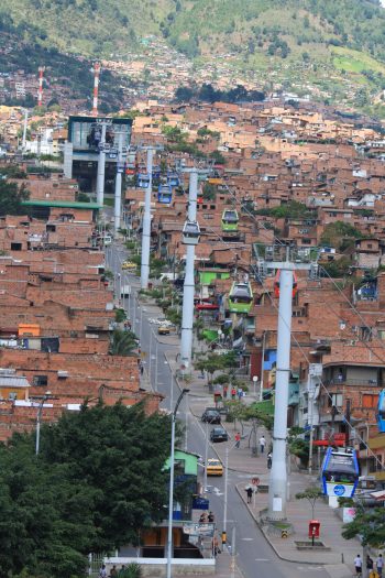 Santo Domingo Metro Cable in Medellin - 2009 - Source: geographic.media - Photographer: David Johnson