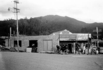 Four Square Store 1950s