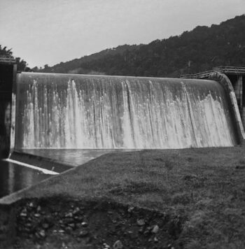 Morton Dam Spillway 1924 - Wellington City Council Archives, 00125-18 - CC-BY