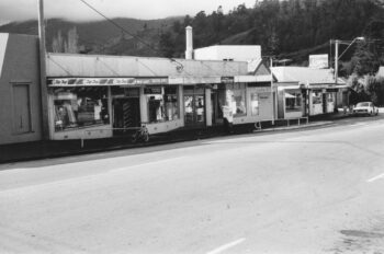 The Village in 1989 - © Wainuiomata Historical Museum Society (Harry Todd)