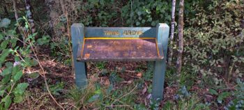 Tawa Grove Walk sign entrance- 2025 - © wainuiomata.net