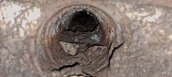 nz7612 Venturi pipes at O-K Pipeline Venturi Meter Hut - 2026 - © wainuiomata.net