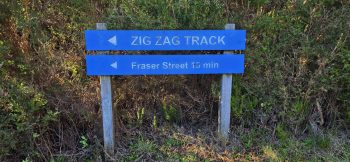 nz8295 Zigzag Track sign on the Rata Ridge Track - 2026 - © wainuiomata.net